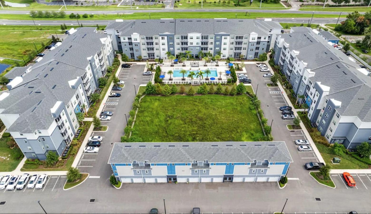 Landing At The Henry Luxury Apartments - 2 Bedrooms In Sanford Exterior photo